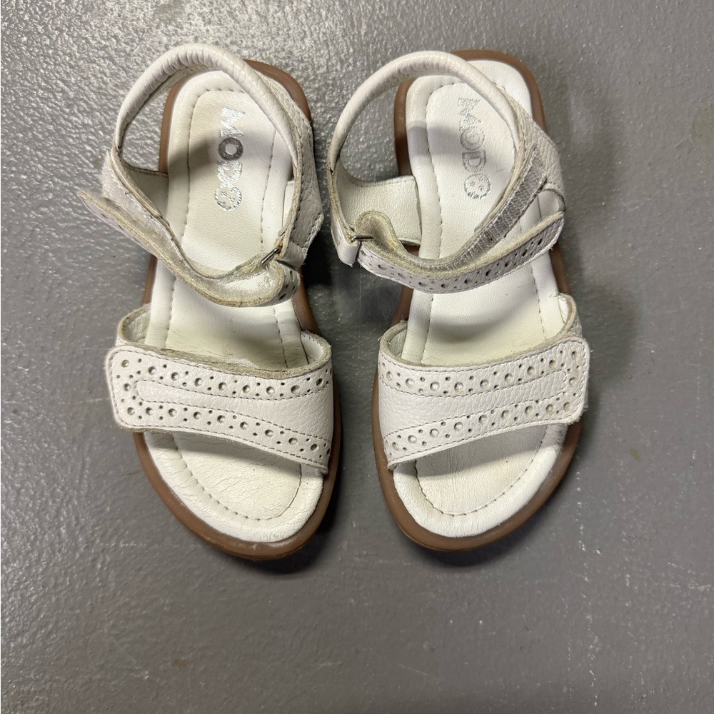 Modo Kids White Sandals
